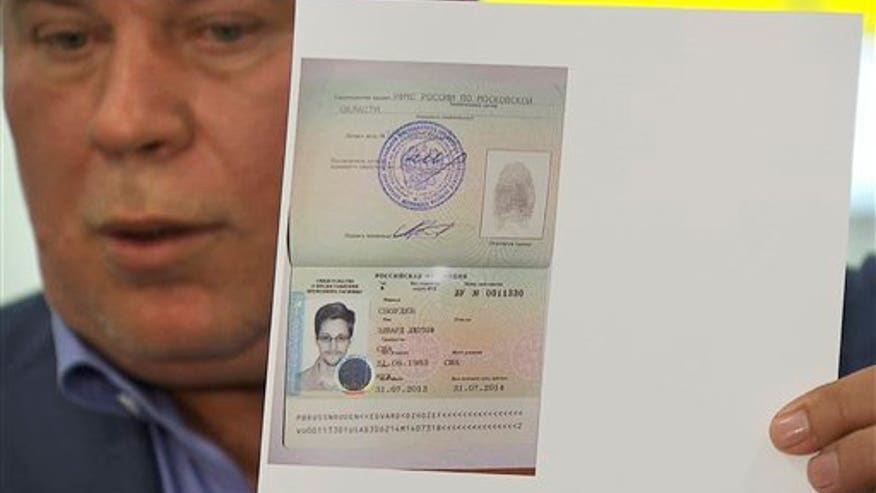 Russia snowden passport.jpg